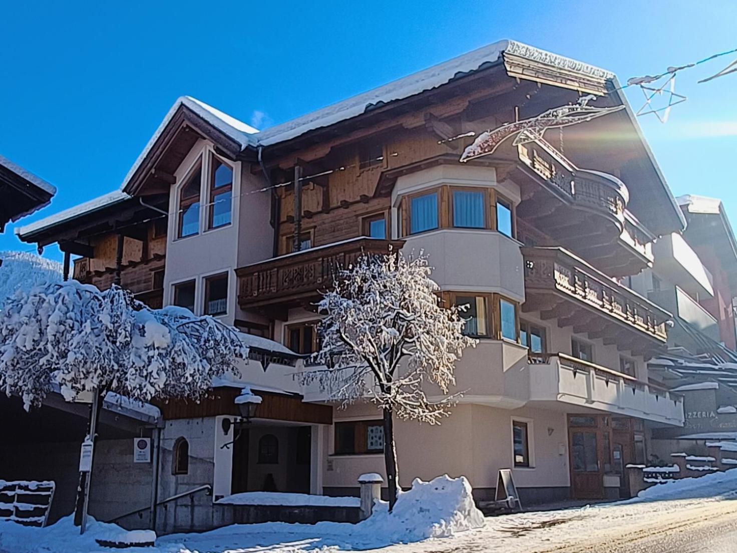 Tramberger Apartments ライト・イム・アルプバッハタール エクステリア 写真